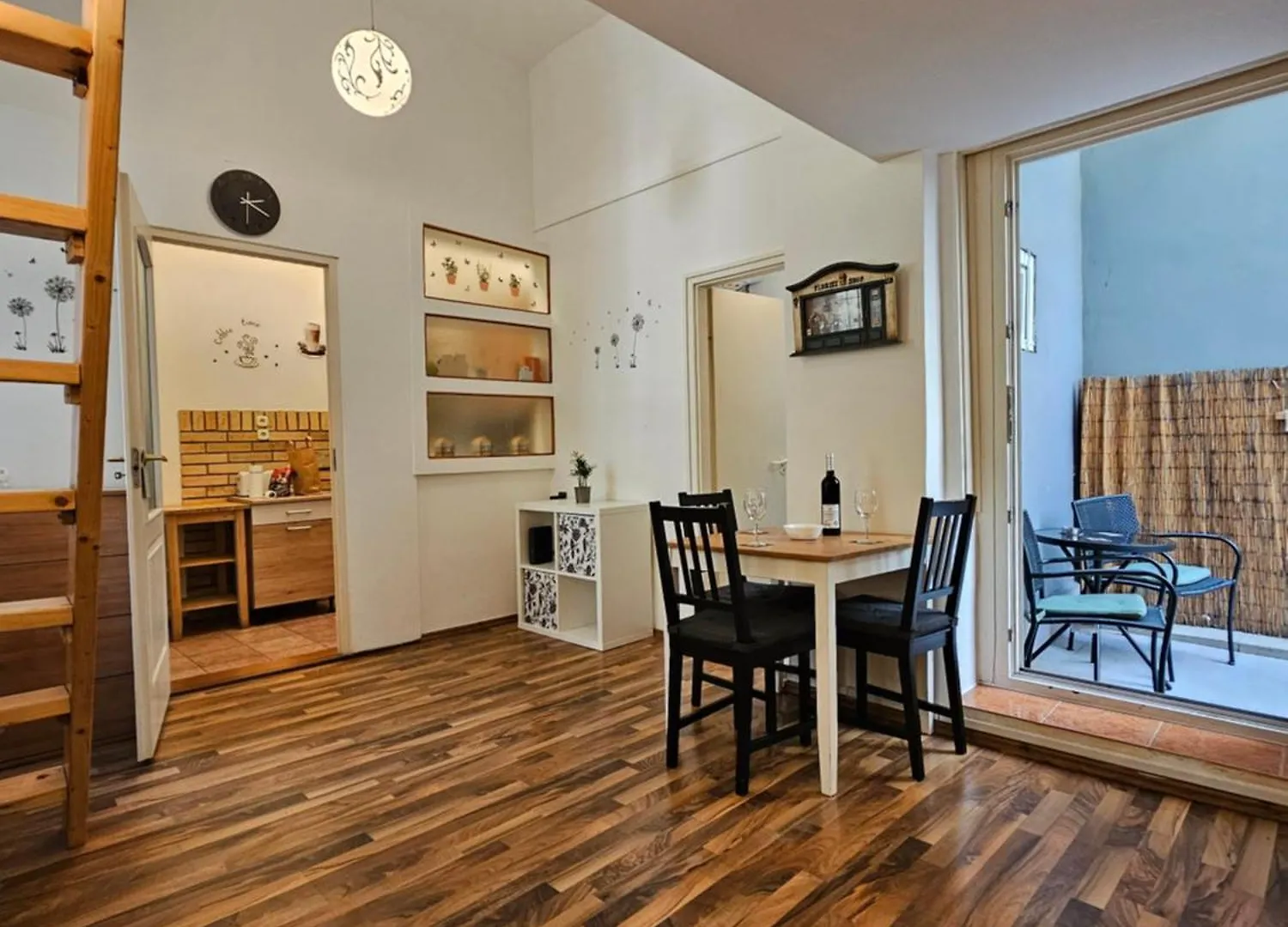 The Greenest Vintage Lodging Budapest